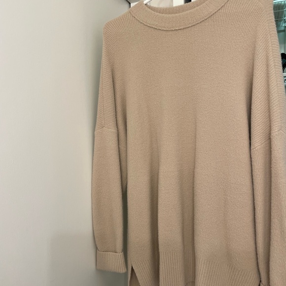 Abercrombie DreamLush oversized crew neck - Picture 3 of 3